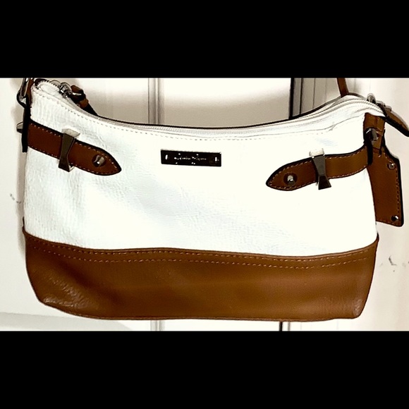 Jessica Simpson purse - Picture 5 of 5